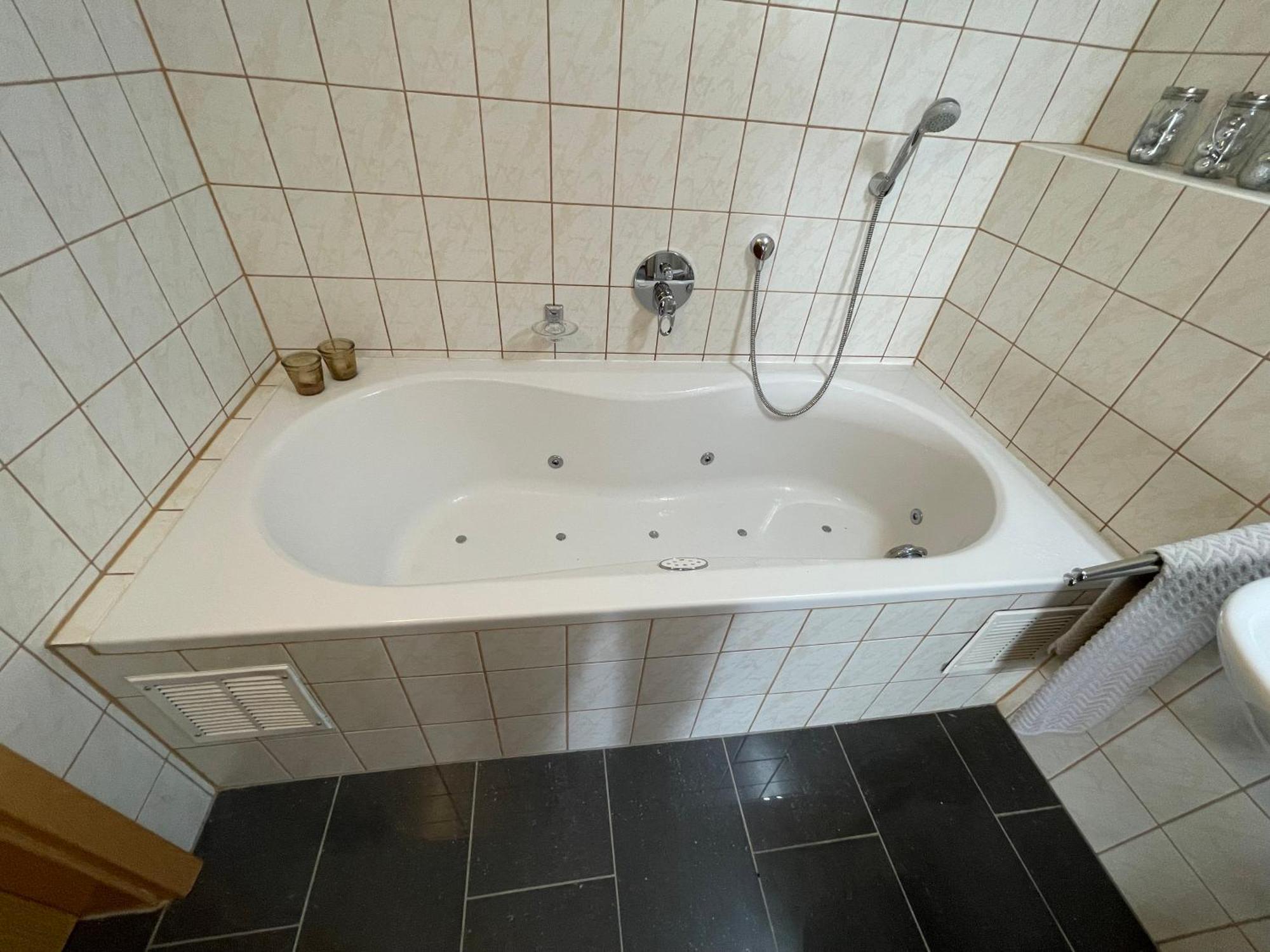 Appartement Haus Valentina 1 à Bad Bergzabern Extérieur photo